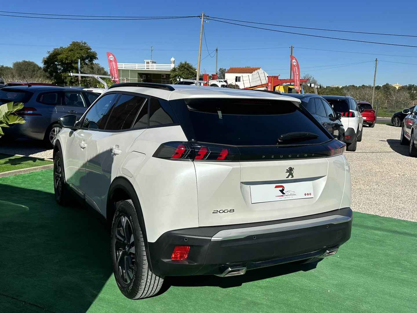 Peugeot 2008 1.2 PureTech Allure EAT8