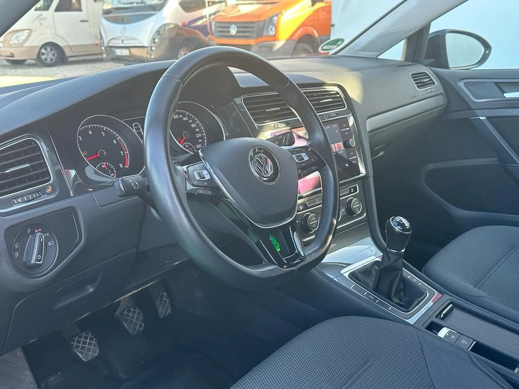 VW Golf 1.0 TSI Confortline