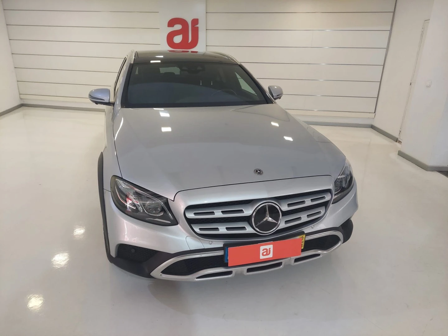 Mercedes-Benz E 220 d 4-Matic All Terrain Avantgarde +