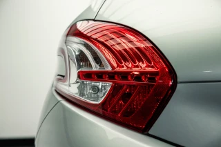 Peugeot 208 1.2 VTi Access