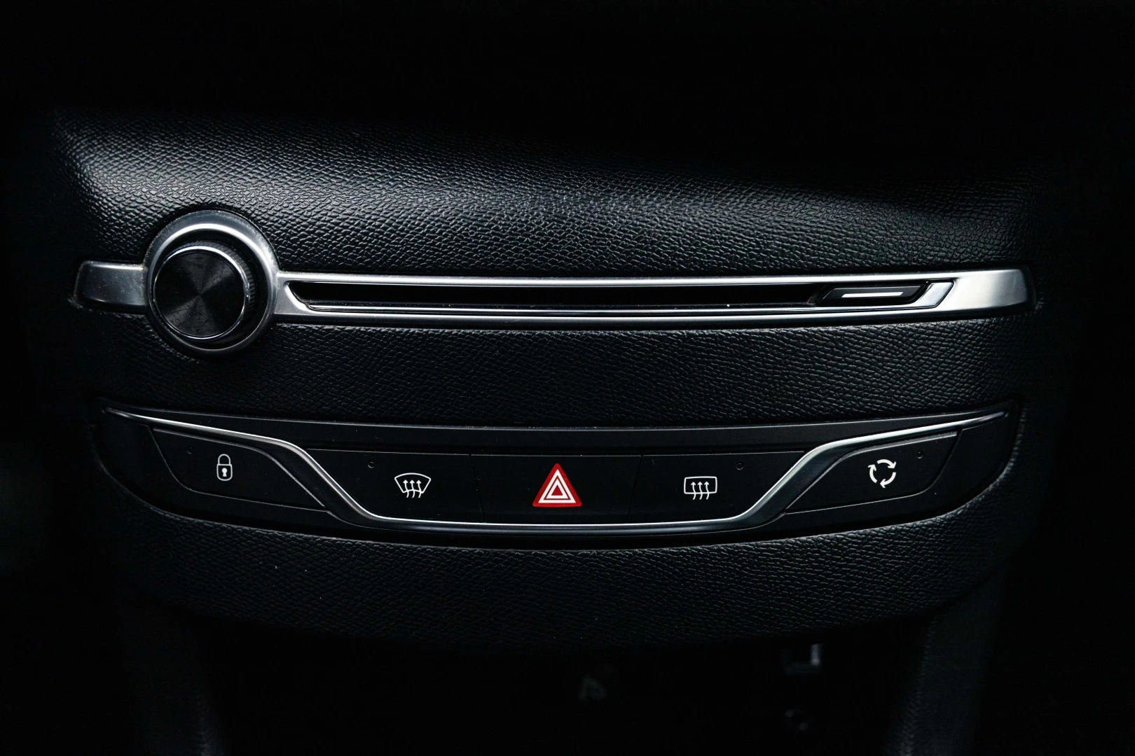 Peugeot 308 1.6 e-HDi Active J17