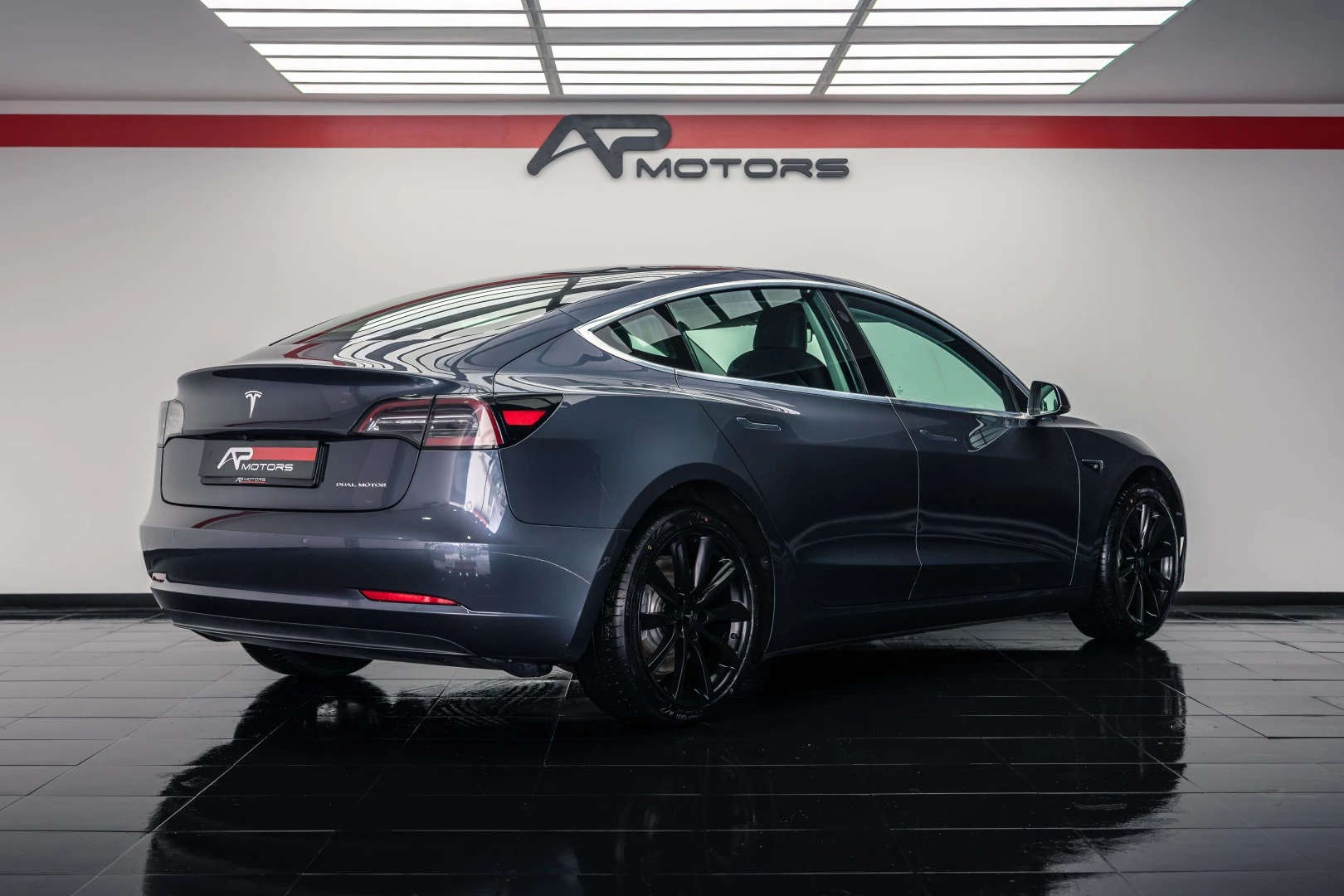Tesla Model 3 Long Range Dual Motor