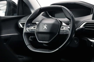 Peugeot 3008 1.6 BlueHDi Style EAT6