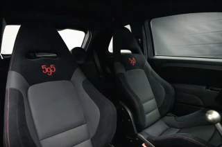 Abarth 595 SCUDERIA ITALIA