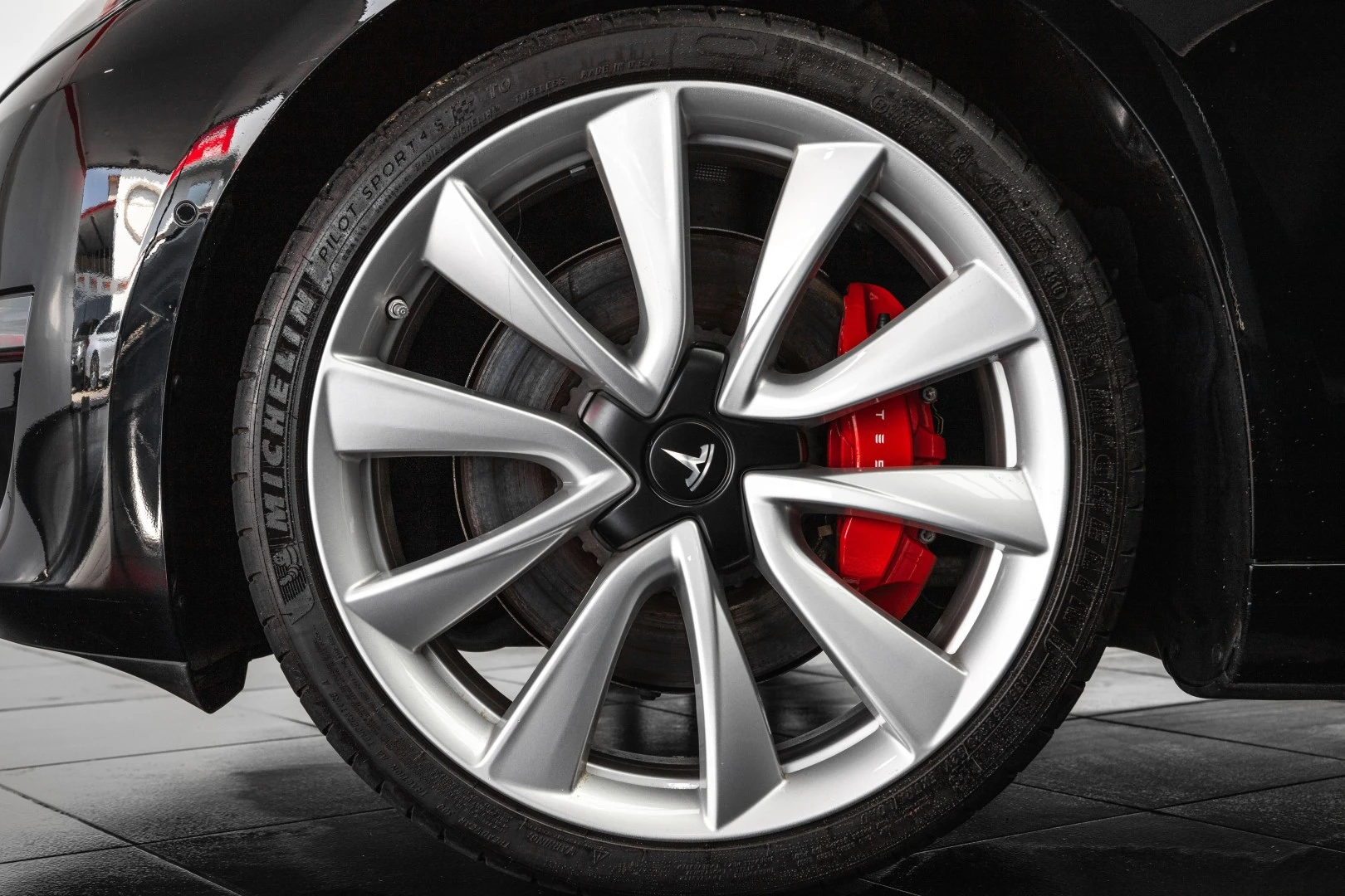 Tesla Model 3 Performance Dual Motor AWD