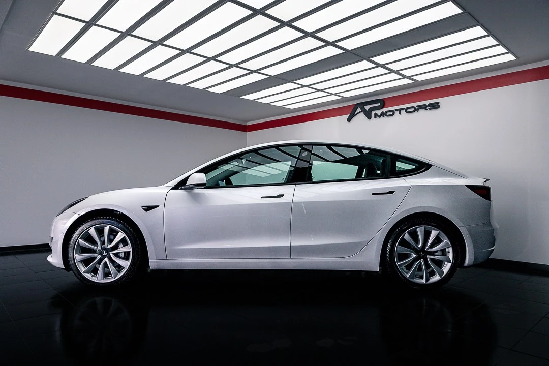 Tesla Model 3 Long-Range Dual Motor AWD