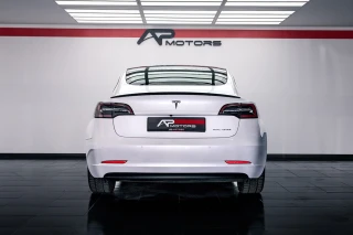 Tesla Model 3 Long-Range Dual Motor AWD