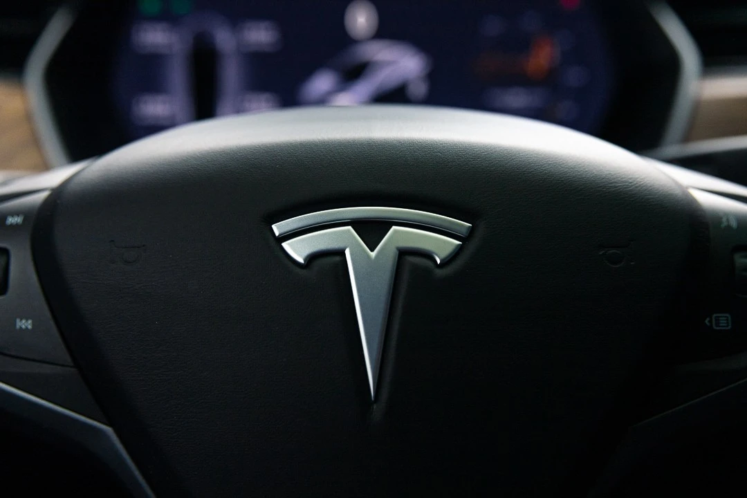 Tesla Model X 100D