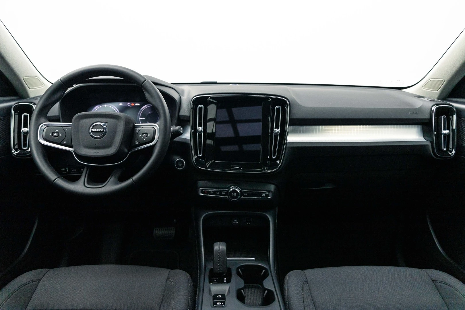 Volvo XC 40 1.5 T5 PHEV Momentum