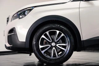 Peugeot 3008 1.6 BlueHDi Style EAT6
