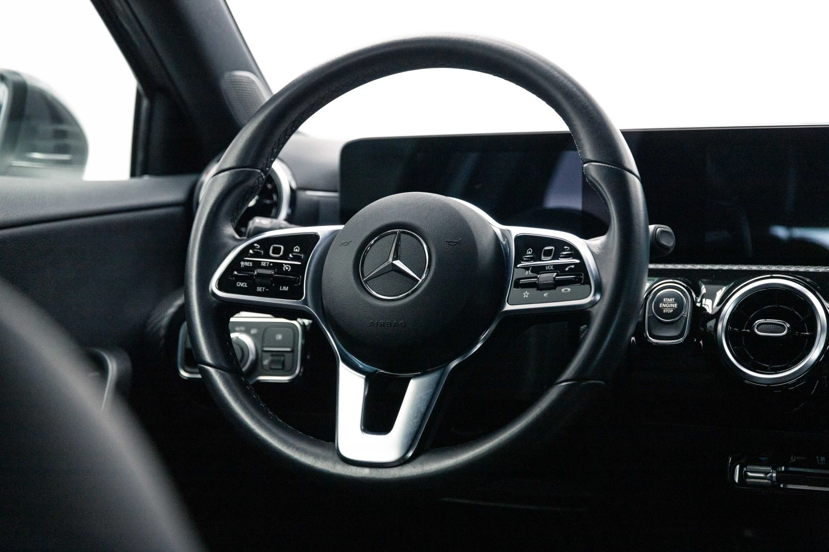 Mercedes-Benz A 250 e Style Plus