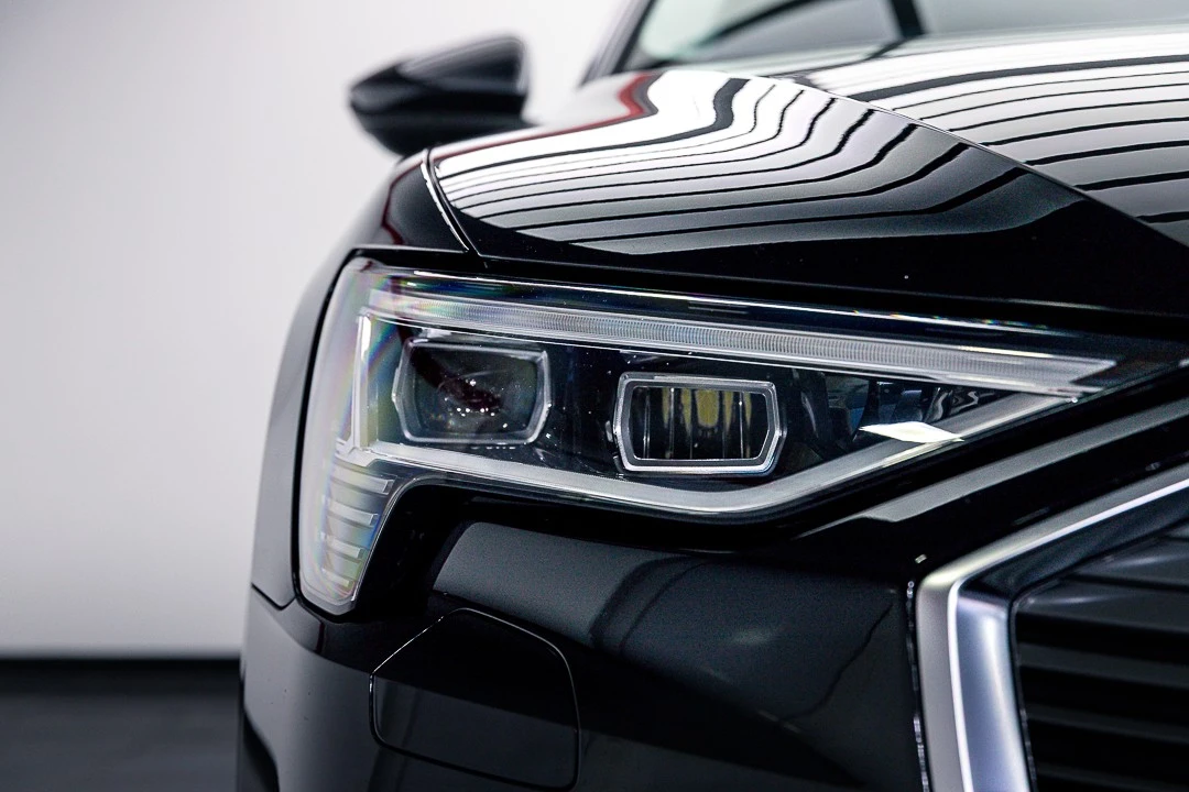 Audi e-tron 50 quattro