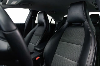 Mercedes-Benz CLA 180 Urban