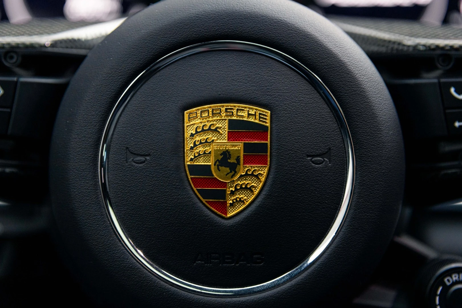 Porsche Panamera Sport Turismo 4 E-Hybrid Platinum Edition
