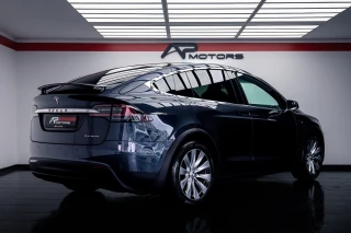Tesla Model X 100D