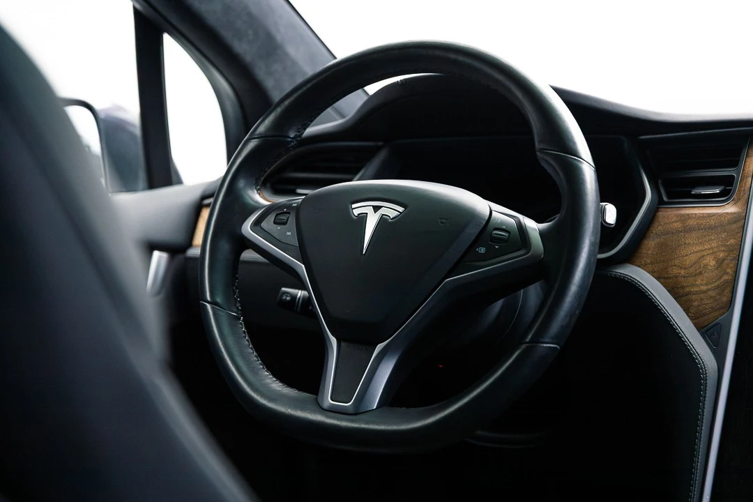 Tesla Model X 100D