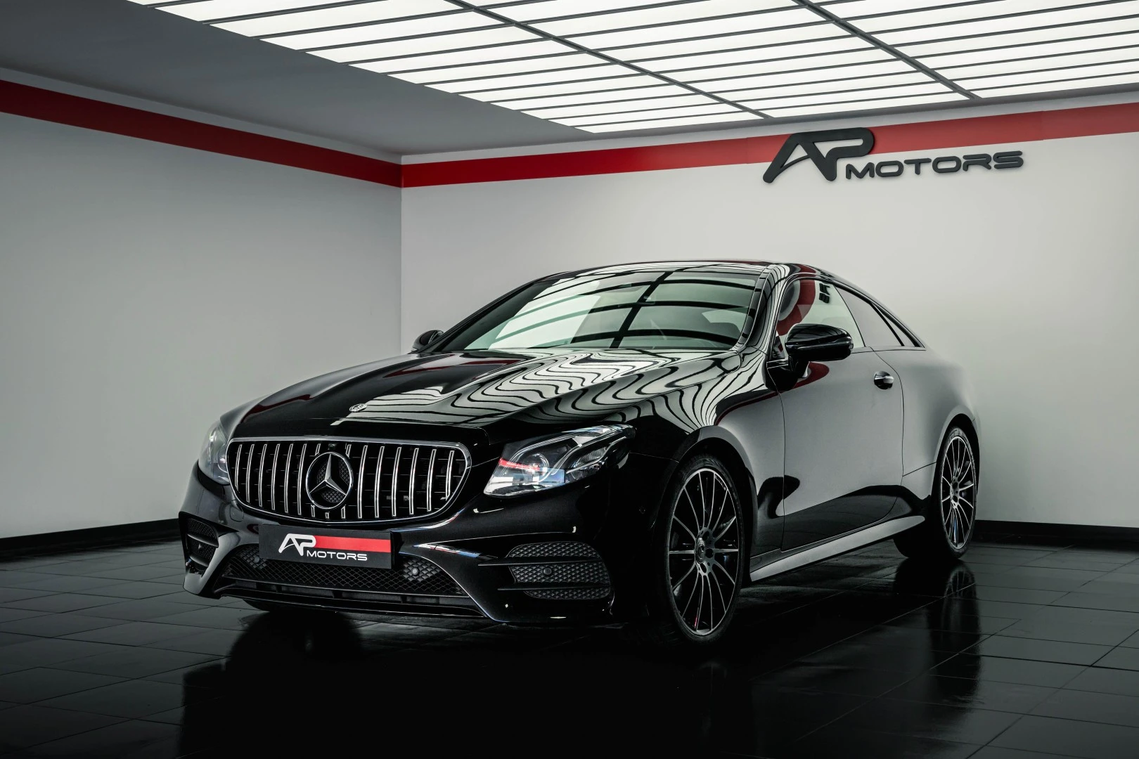 Mercedes-Benz E 220 d AMG Line