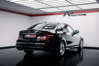 Mercedes-Benz C 220 CDi Avantgarde BlueEfficiency