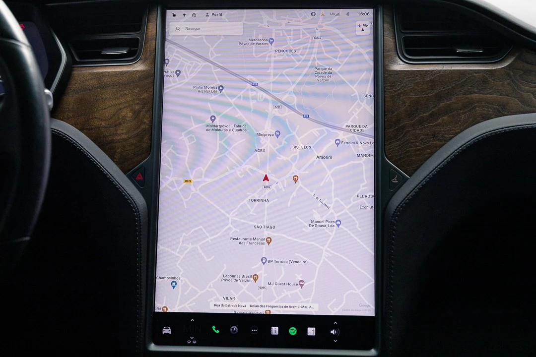 Tesla Model X 100D