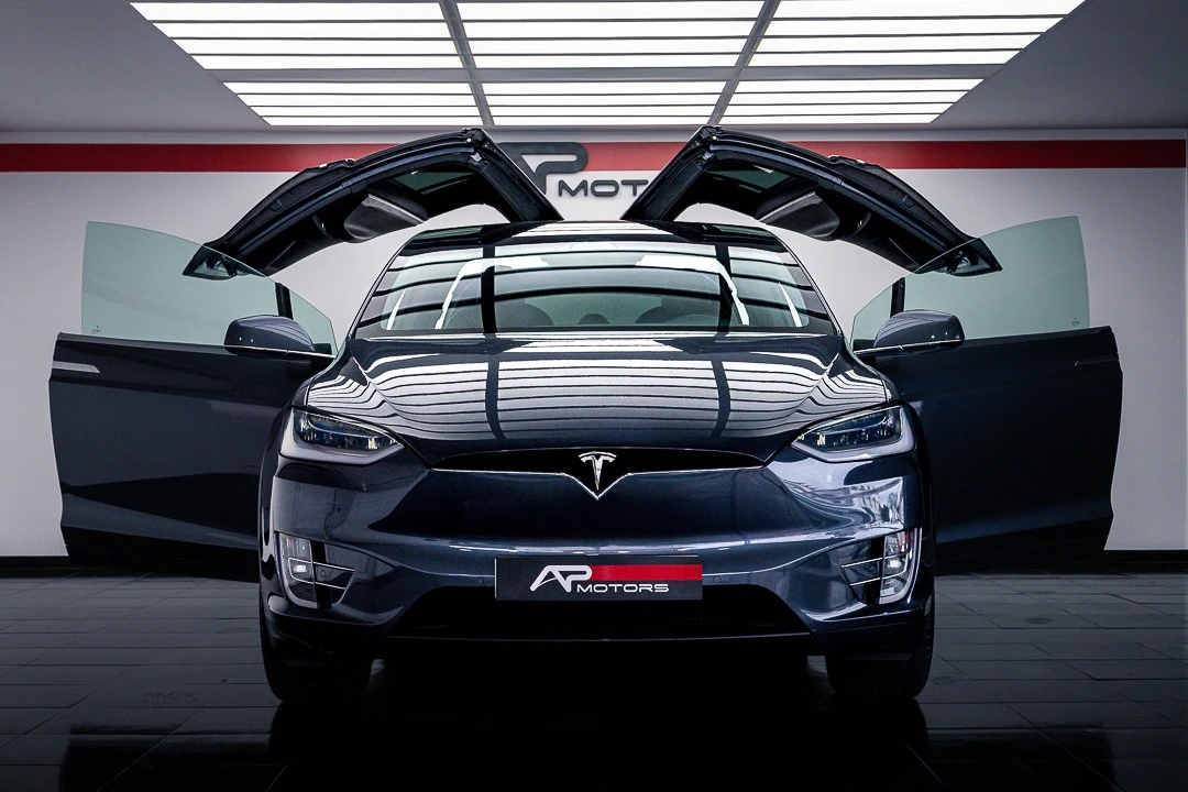 Tesla Model X 100D
