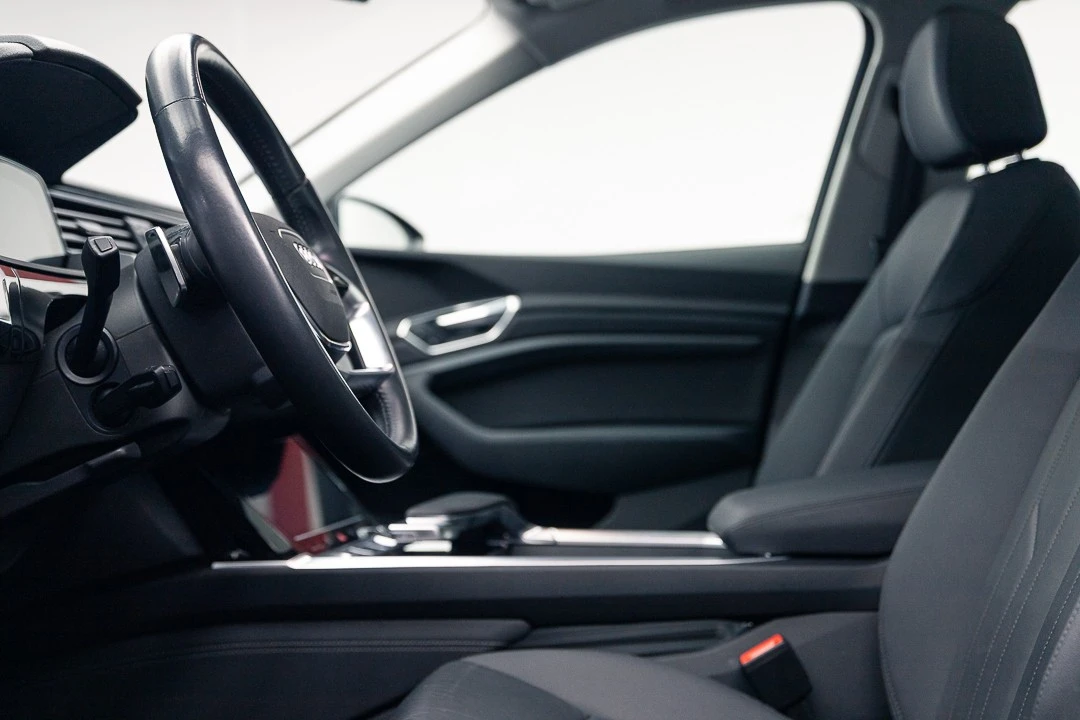 Audi e-tron 50 quattro