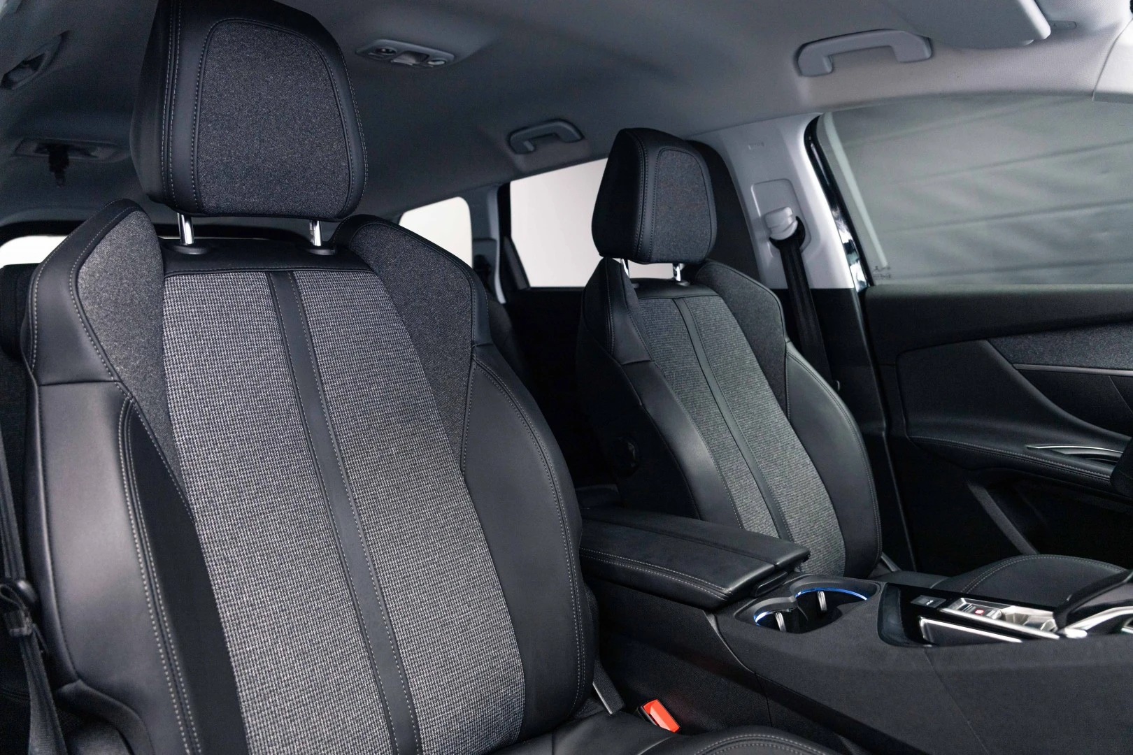 Peugeot 5008 1.5 BlueHDi Allure EAT8