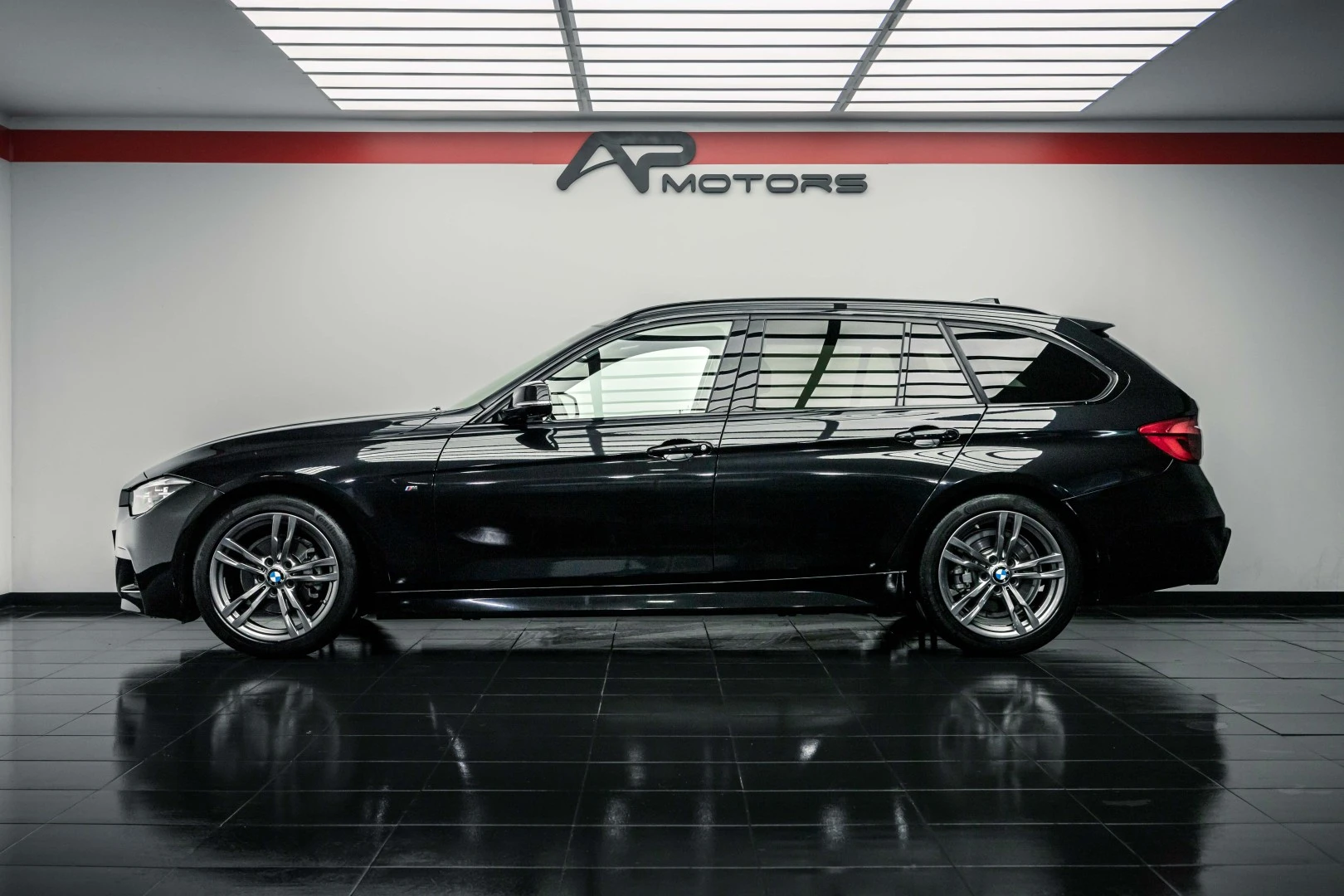 BMW 318 d Touring Pack M Auto