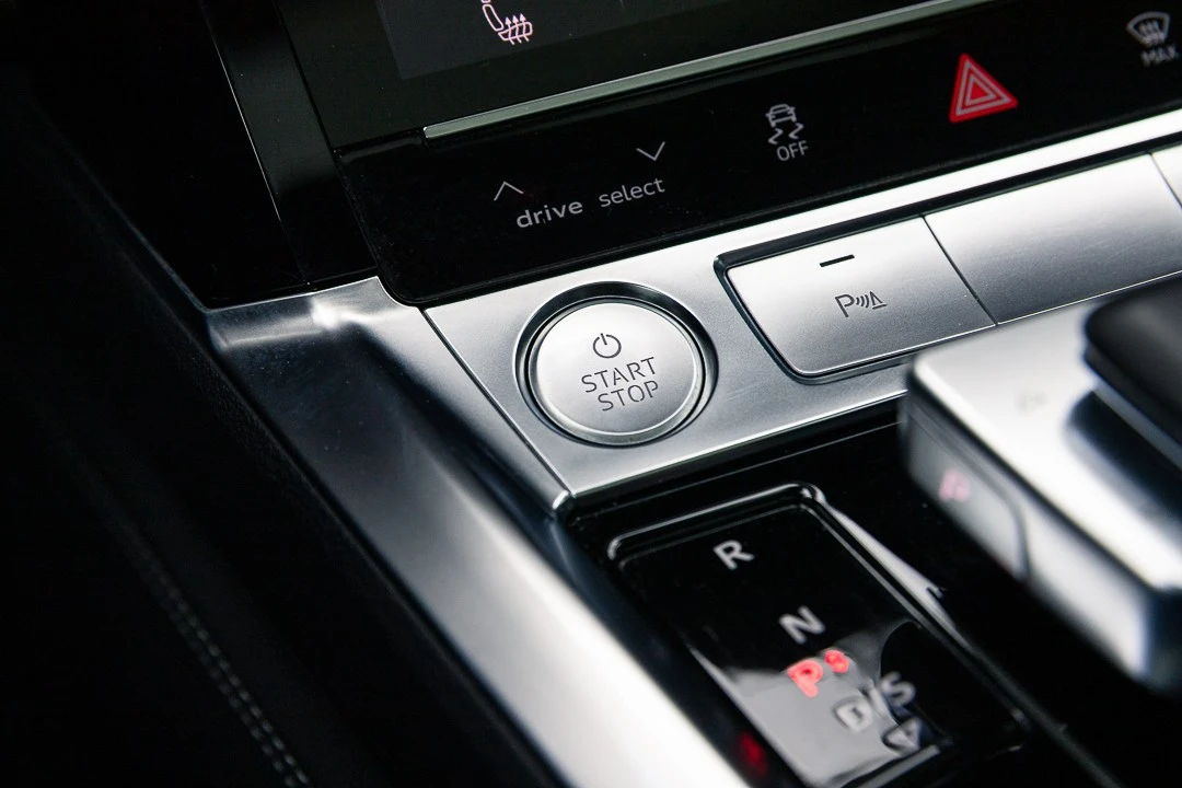 Audi e-tron 50 quattro