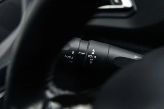 Peugeot 308 1.6 e-HDi Active J17