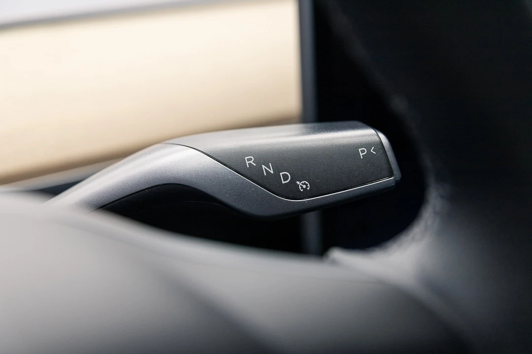 Tesla Model 3 Long-Range Dual Motor AWD