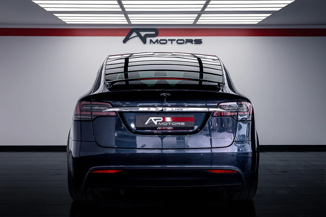 Tesla Model X 100D