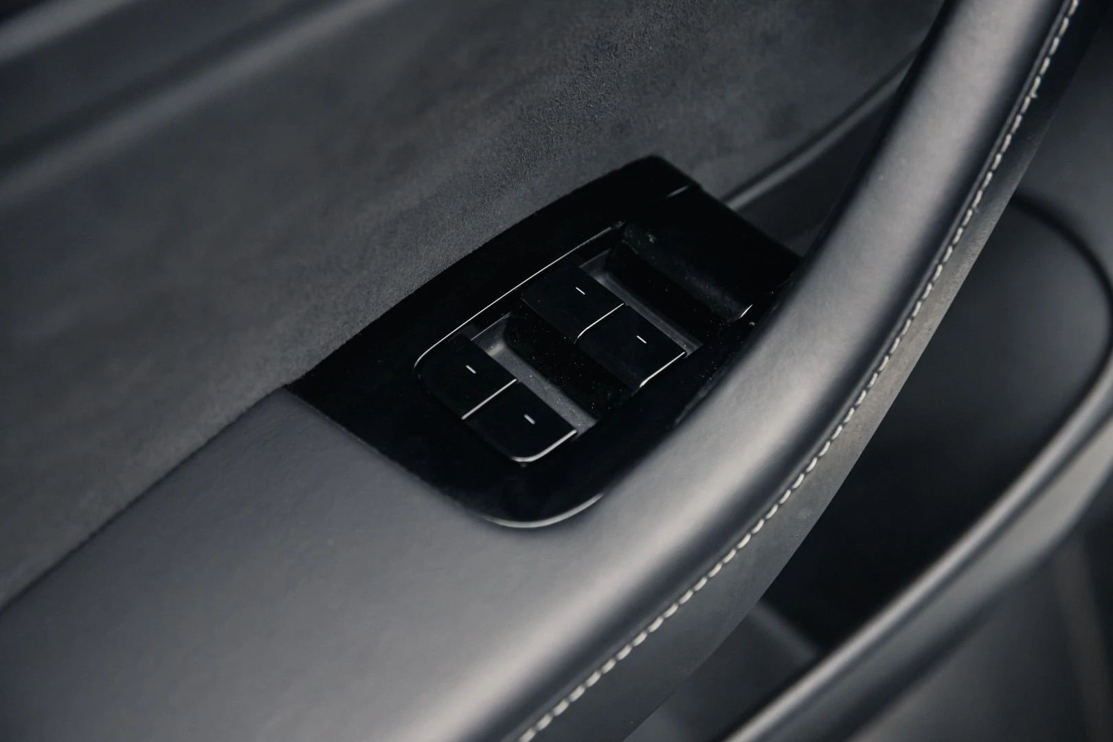 Tesla Model 3 Standard Range Plus RWD