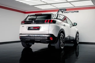 Peugeot 3008 1.6 BlueHDi Style EAT6