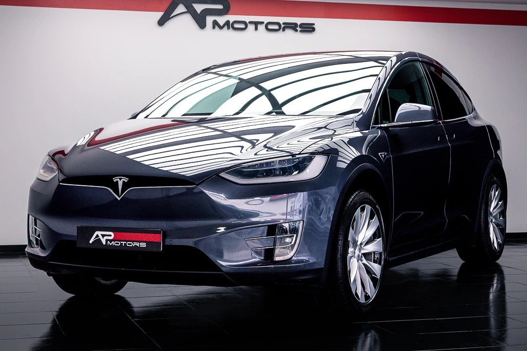 Tesla Model X 100D