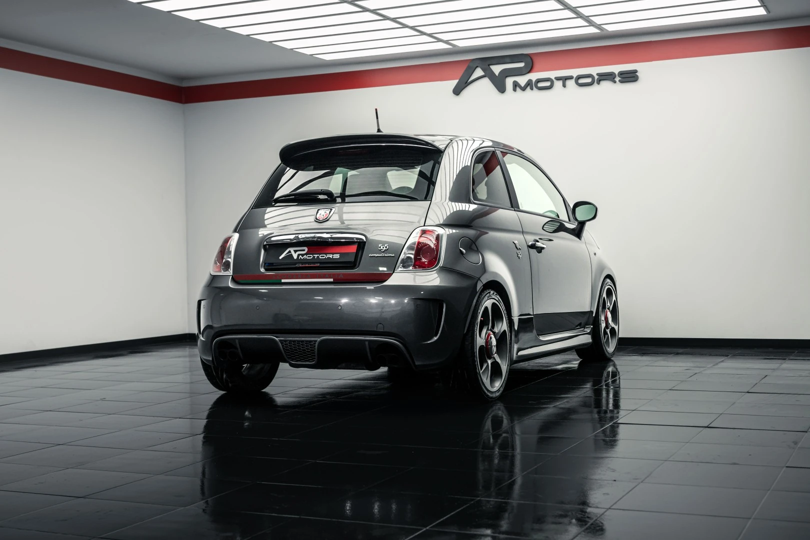 Abarth 595 SCUDERIA ITALIA