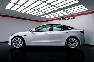 Tesla Model 3 Long-Range Dual Motor AWD