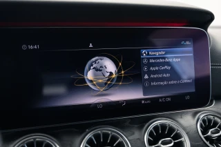 Mercedes-Benz E 220 d AMG Line
