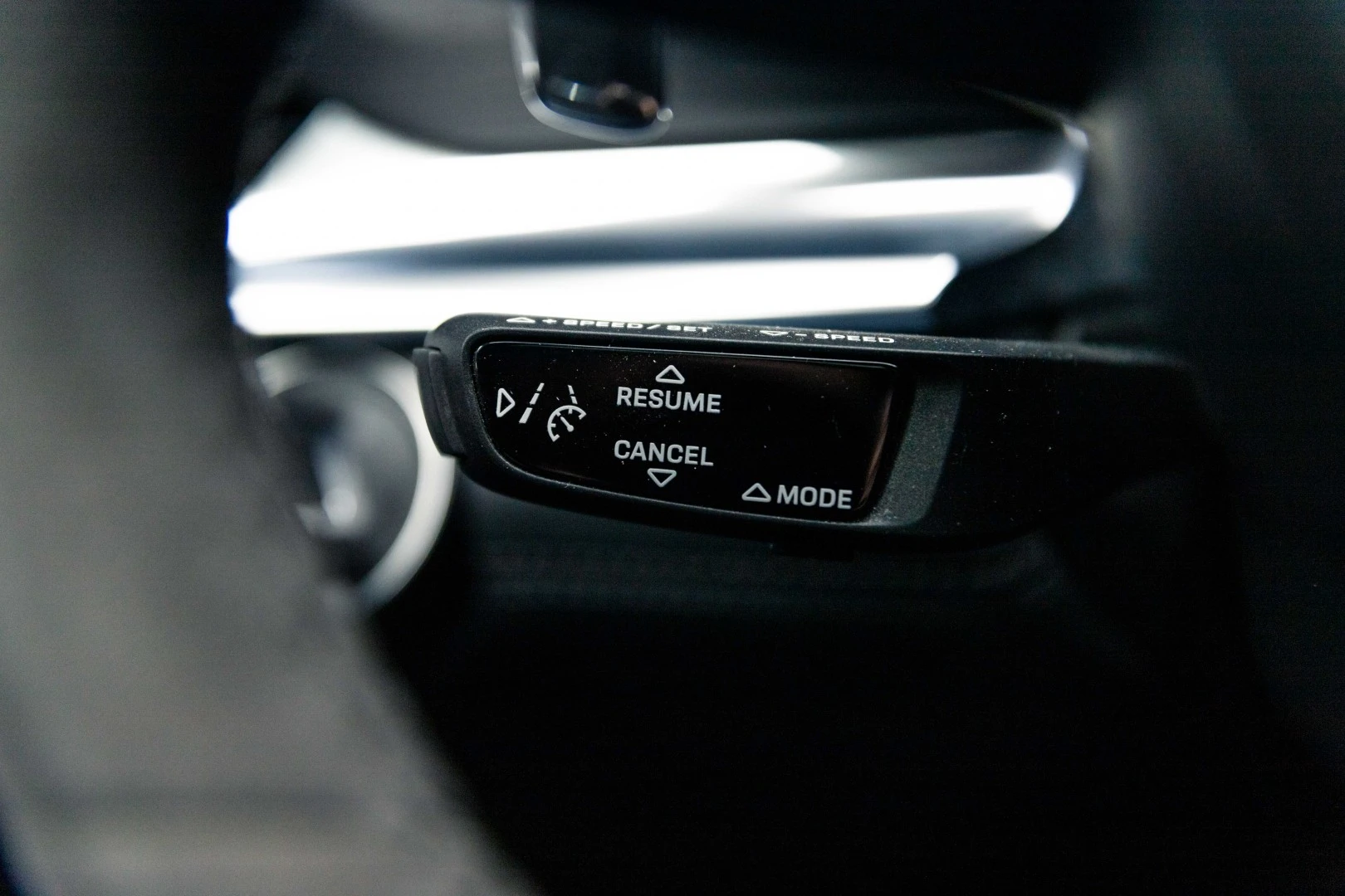 Porsche Panamera Sport Turismo 4 E-Hybrid Platinum Edition