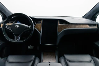 Tesla Model X 100D