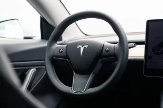 Tesla Model 3 Long-Range Dual Motor AWD