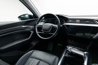 Audi e-tron 50 quattro