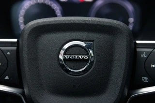 Volvo XC 40 1.5 T5 PHEV Momentum