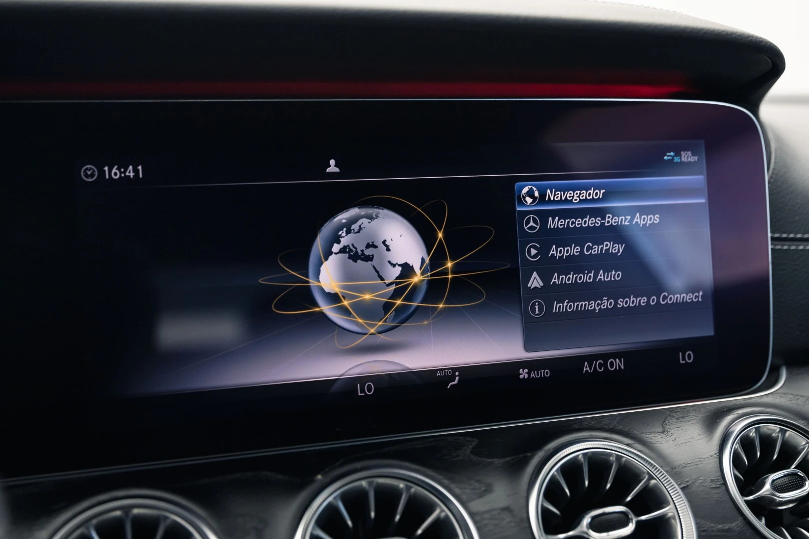 Mercedes-Benz E 220 d AMG Line