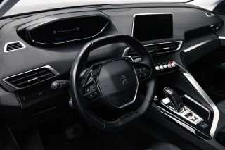 Peugeot 5008 1.5 BlueHDi Allure EAT8