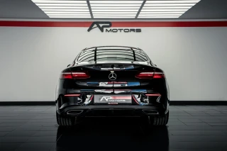 Mercedes-Benz E 220 d AMG Line