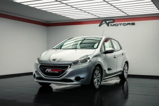 Peugeot 208 1.2 VTi Access