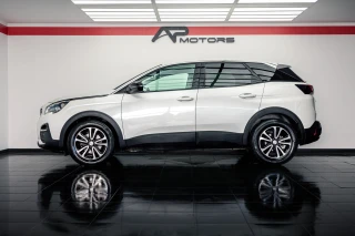 Peugeot 3008 1.6 BlueHDi Style EAT6