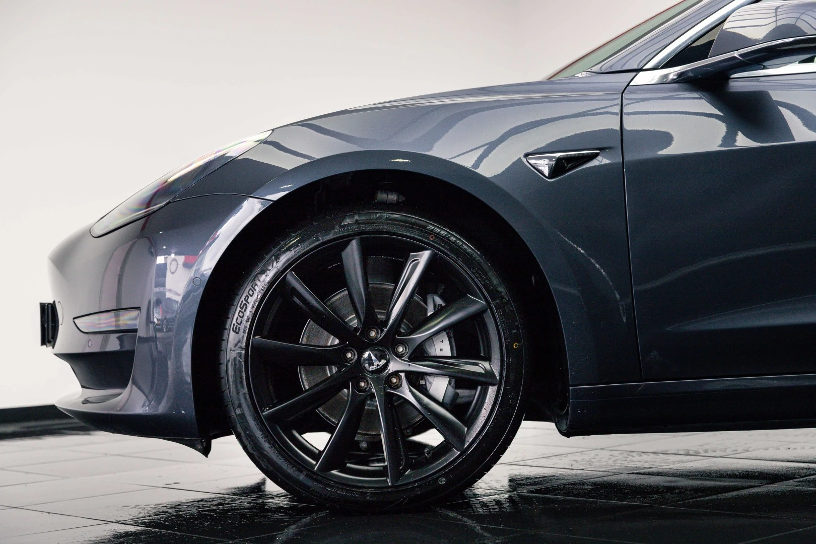 Tesla Model 3 Long Range Dual Motor