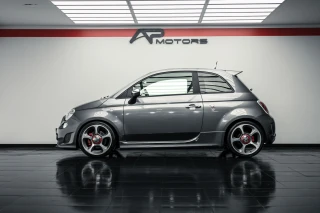 Abarth 595 SCUDERIA ITALIA