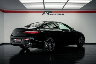 Mercedes-Benz E 220 d AMG Line